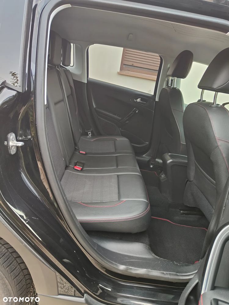 Peugeot 2008 1.6 BlueHDi Active - 11