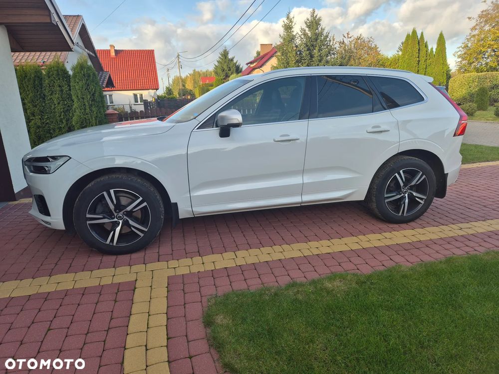Volvo XC 60 D4 R-Design - 1
