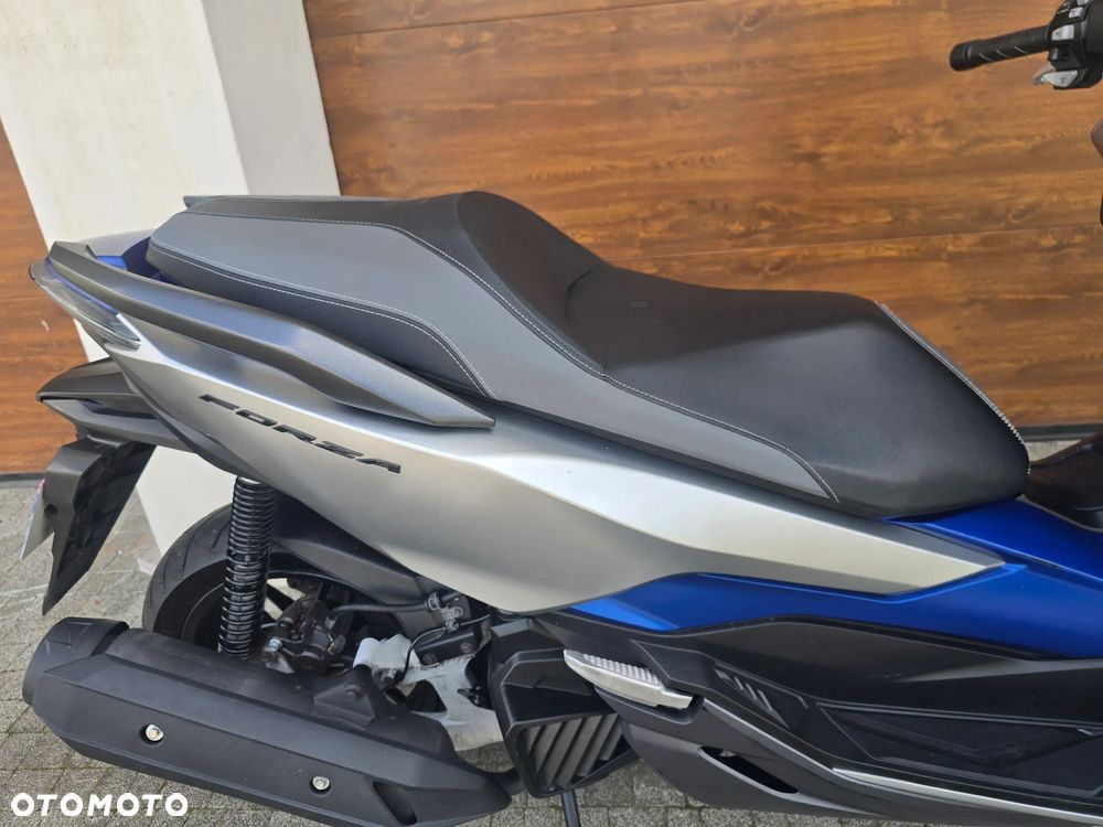 Honda NSS - 29