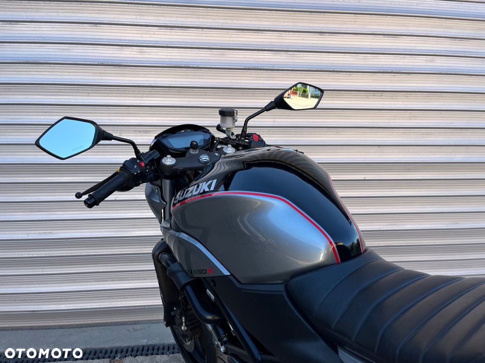 Suzuki SV - 26
