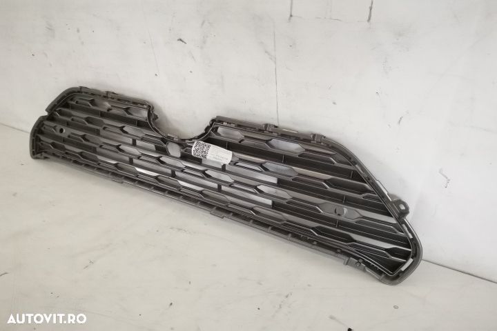 Grila Radiator Centrala originala Cu Senzori Si Camera In Stare Buna T - 3