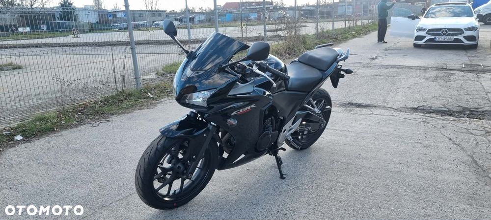 Honda CBR - 12