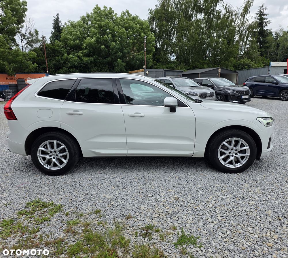 Volvo XC 60 D4 AWD Geartronic RDesign - 5