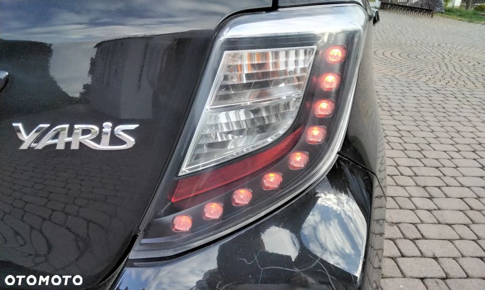 Toyota Yaris 1.33 VVT-i Edition 2014 - 26