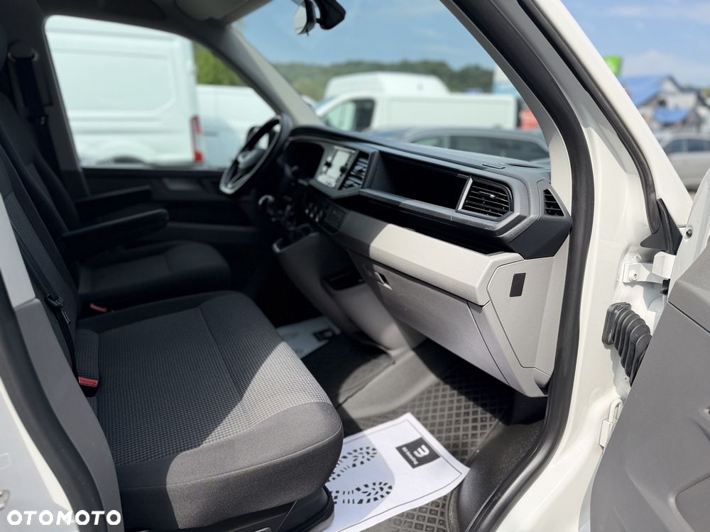 Volkswagen Transporter - 18
