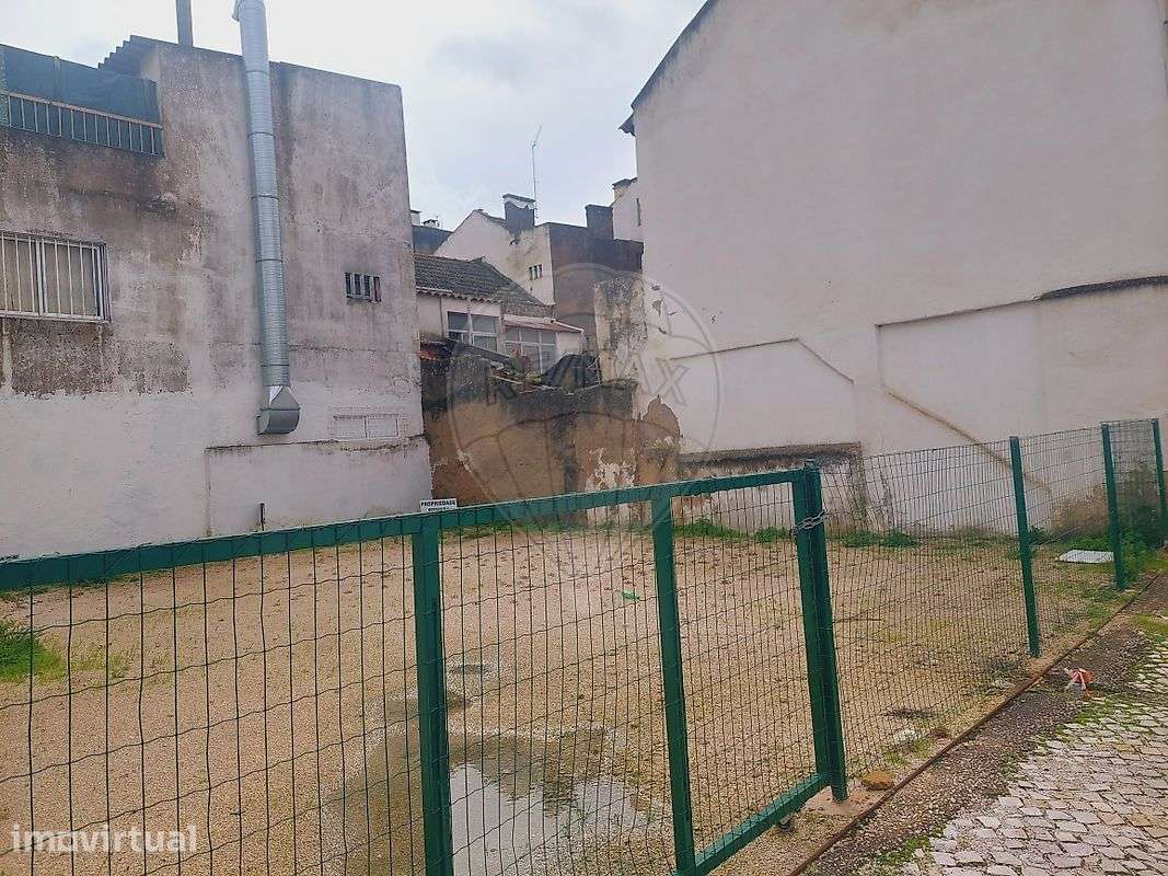 Terreno  para venda - Grande imagem: 2/4