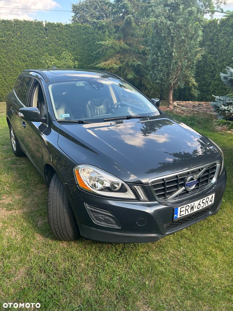 Volvo XC 60 DRIVe Momentum - 6