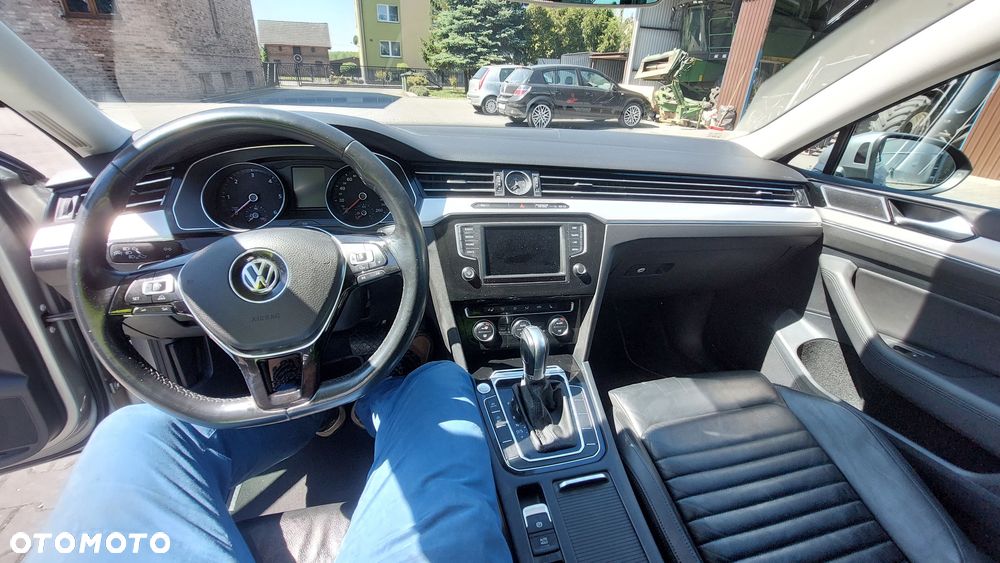 Volkswagen Passat 2.0 TDI BMT Highline DSG - 14