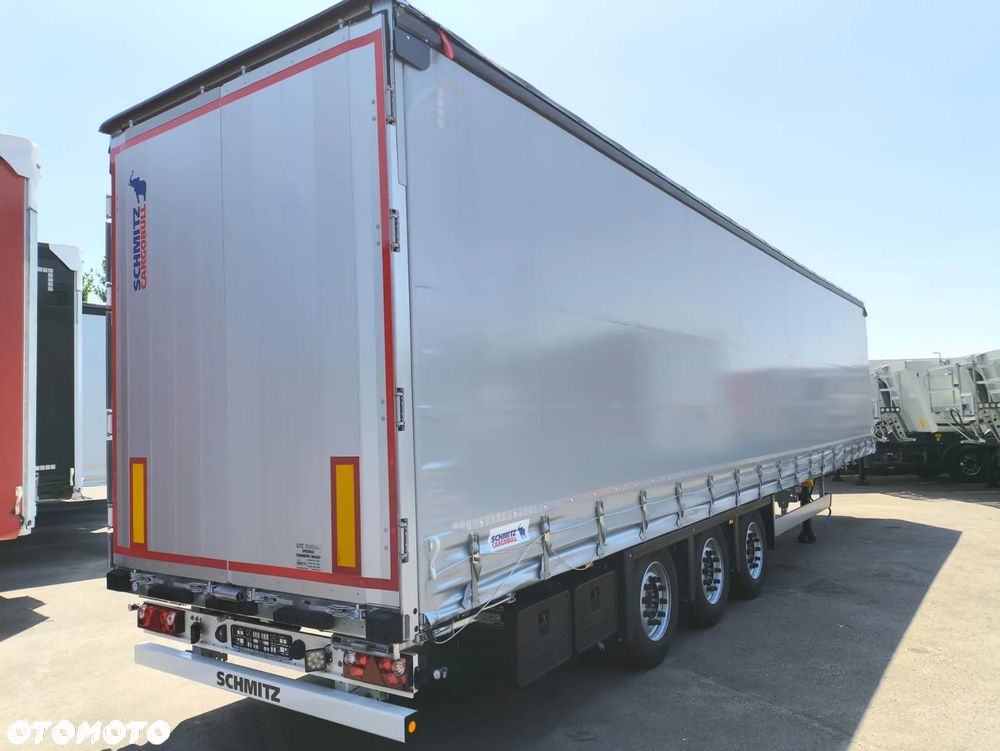 Schmitz Cargobull MEGA VARIOS - 385/55/22.5 - 17