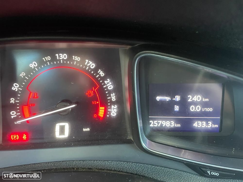 Citroën DS5 2.0 HDi Hybrid4 So Chic CMP6 - 7