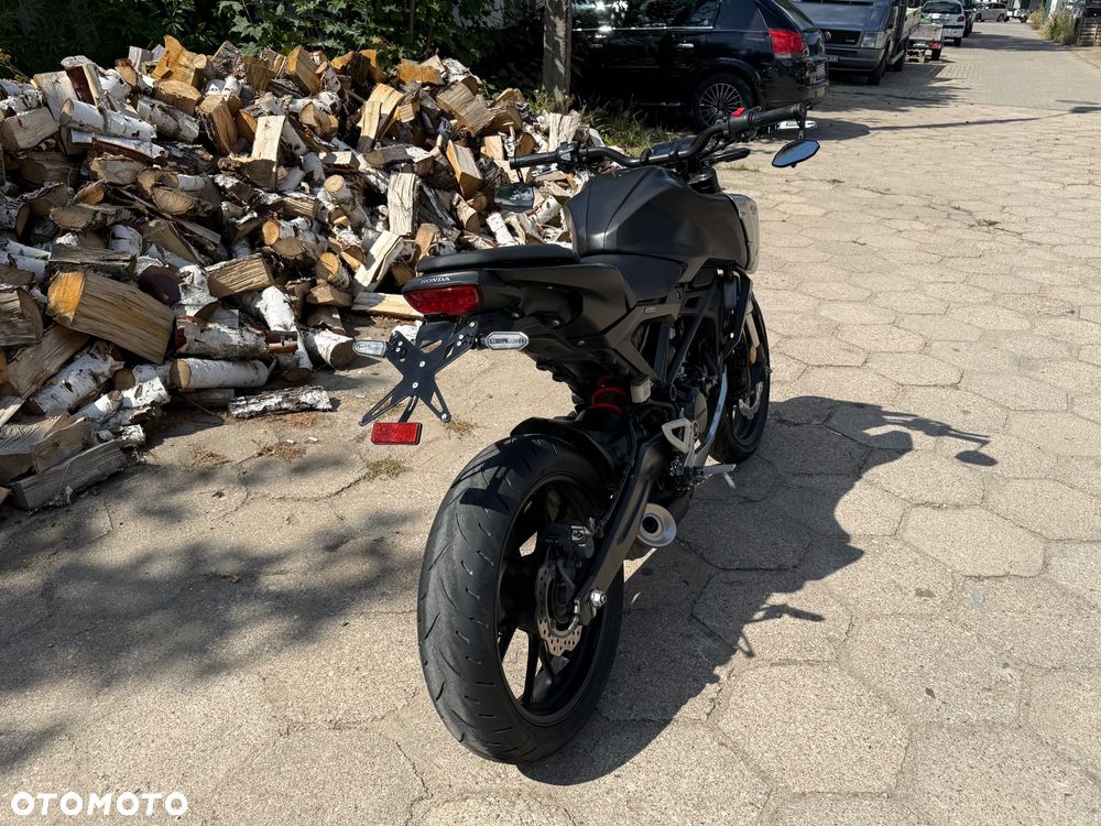 Honda CB - 9