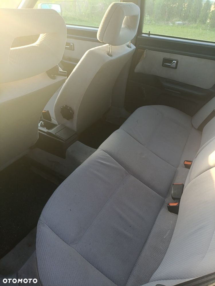 Audi 90 - 8