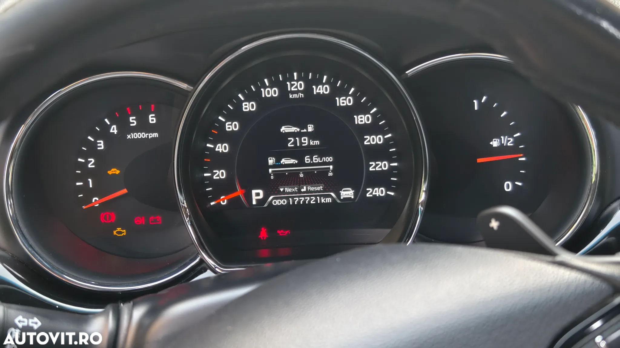 Kia Ceed 1.6 CRDi 128 Aut. SW Platinum Edition - 19