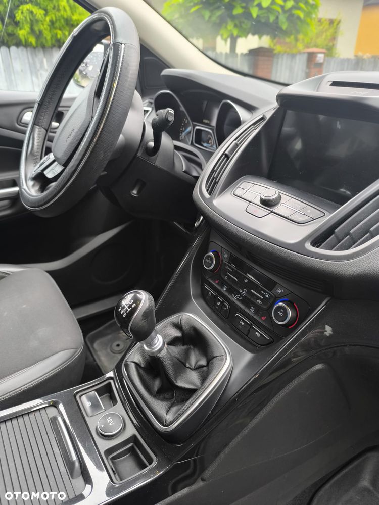 Ford Kuga - 6
