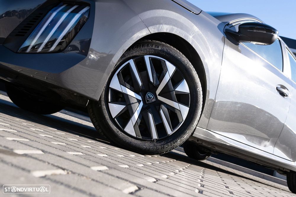 Peugeot 208 1.2 PureTech Active - 6