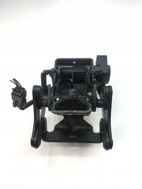 ZAMEK KLAPY TYLNEJ OPEL ASTRA H - 1