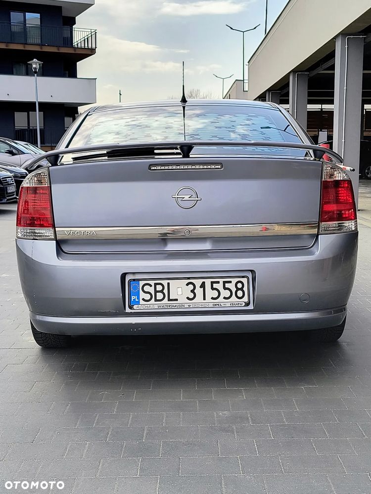 Opel Vectra 1.8 - 3