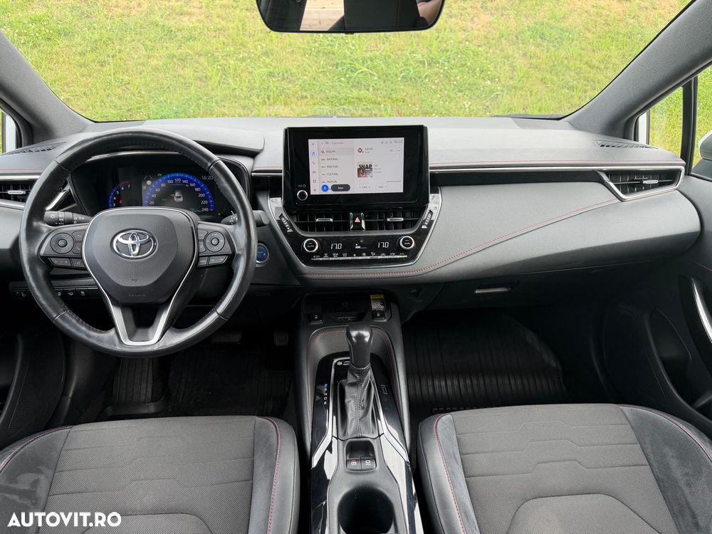 Toyota Corolla - 6