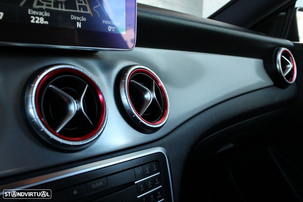Mercedes-Benz CLA 180 d AMG Line - 6