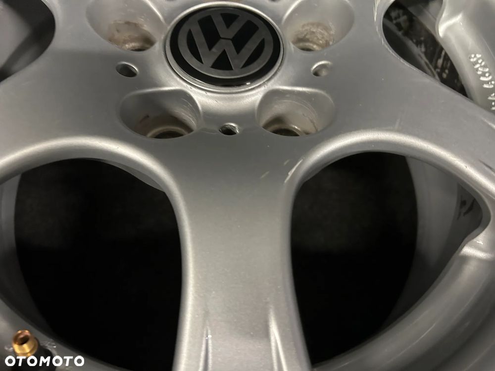 Alufelgi VW Golf 5, 6, Golf Plus, Touran, Caddy 16 cali 5x112 4szt. - 12