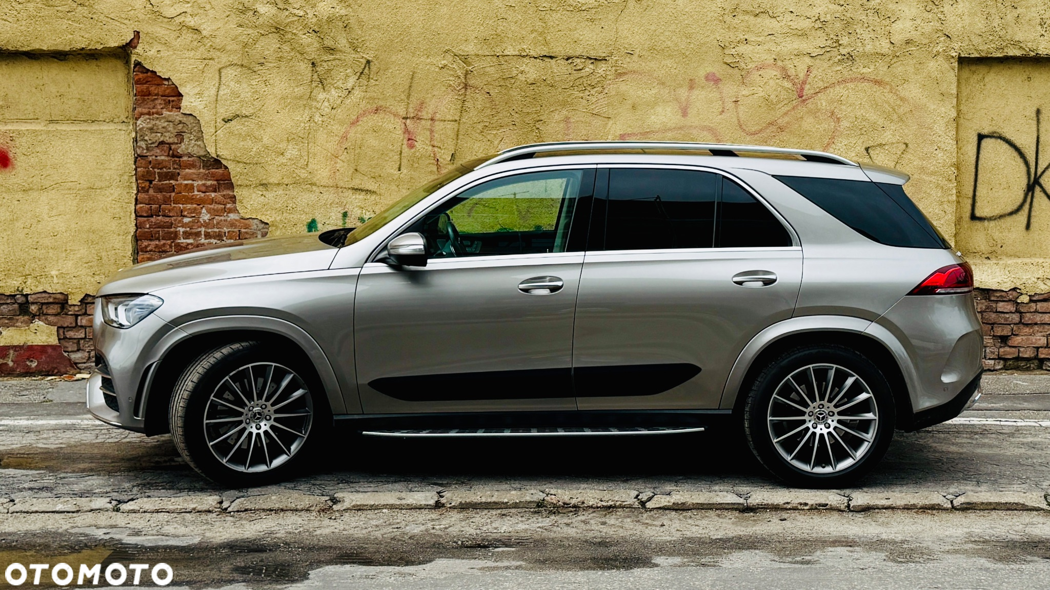 Mercedes-Benz GLE 300 d 4-Matic - 2