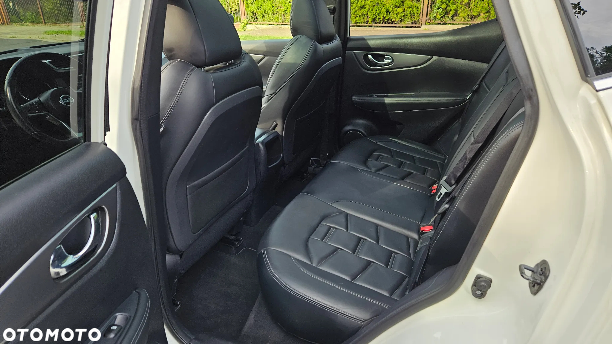 Nissan Qashqai 1.6 dCi ALL-MODE 4x4i TEKNA+ - 30