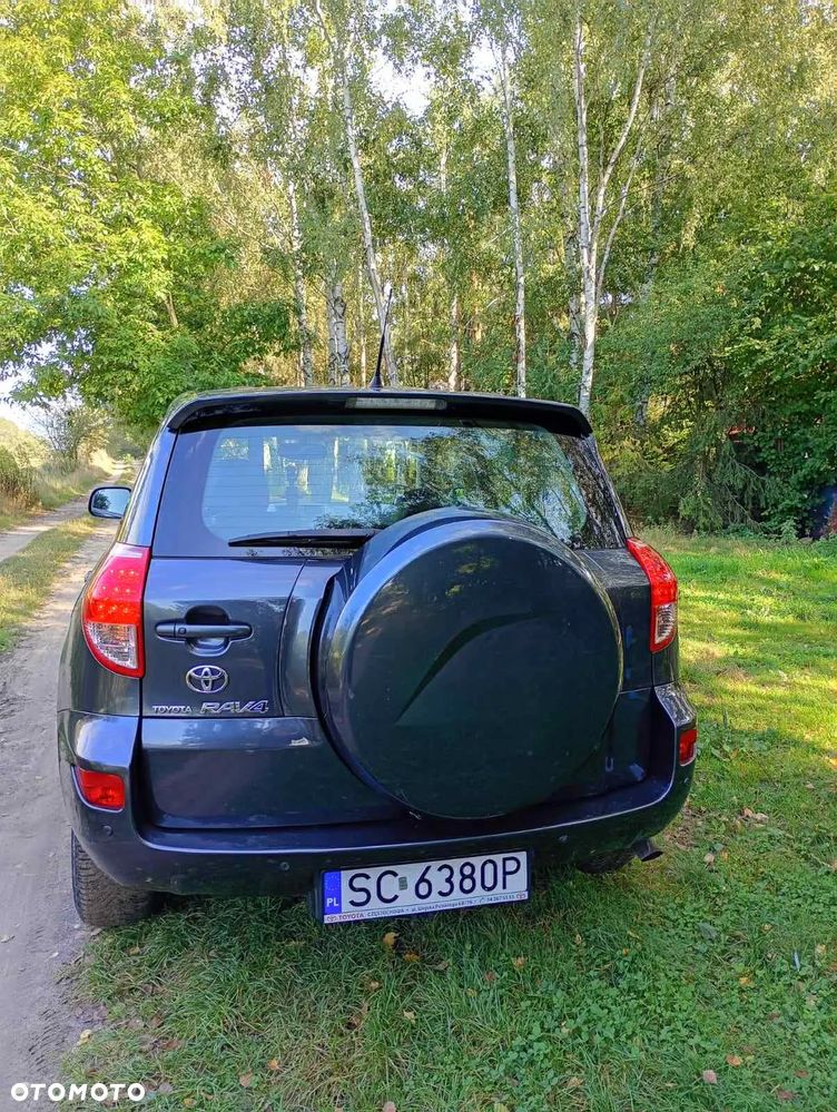 Toyota RAV4 2.0 4x4 Automatik Executive - 5