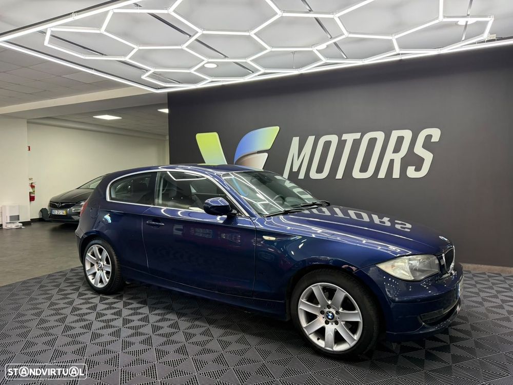 BMW 118 d Pack M - 2
