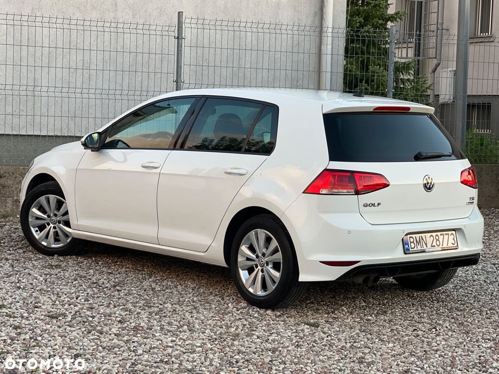 Volkswagen Golf VII 1.4 TSI BMT Comfortline DSG - 9