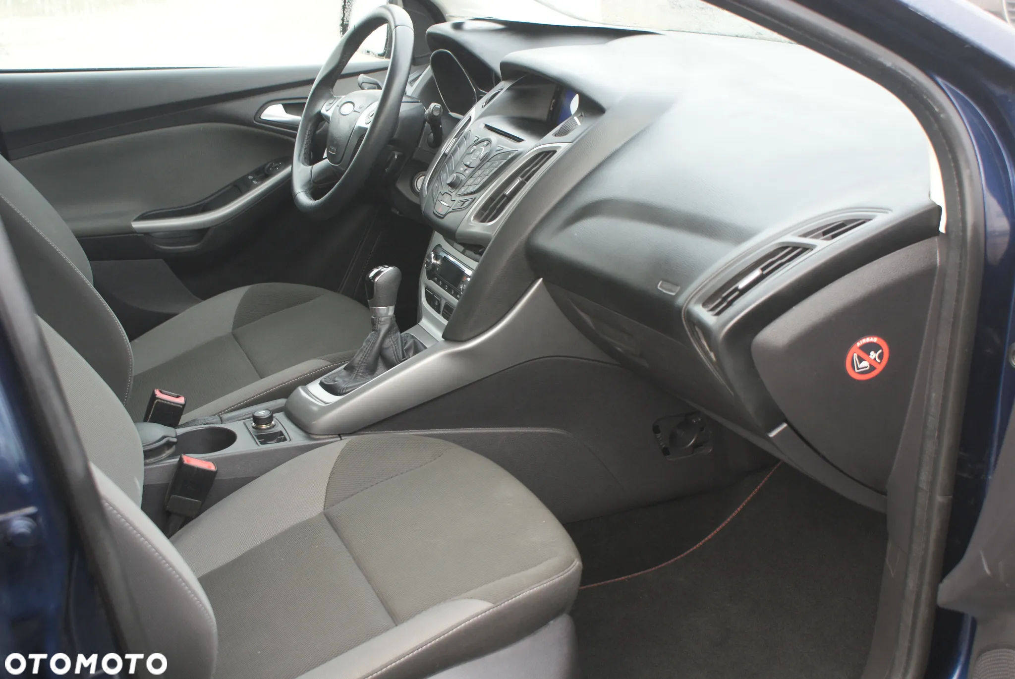 Ford Focus 1.6 Edition - 17