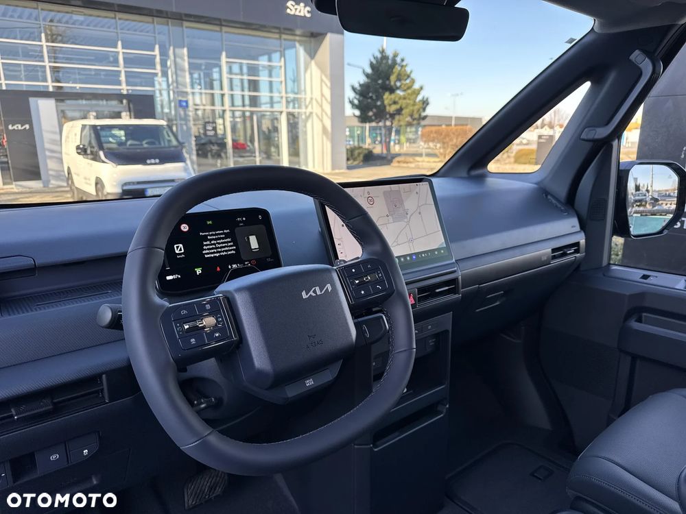 Kia PV5 - 10