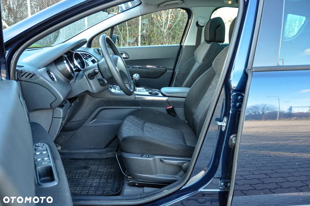 Peugeot 3008 1.6 Premium - 7