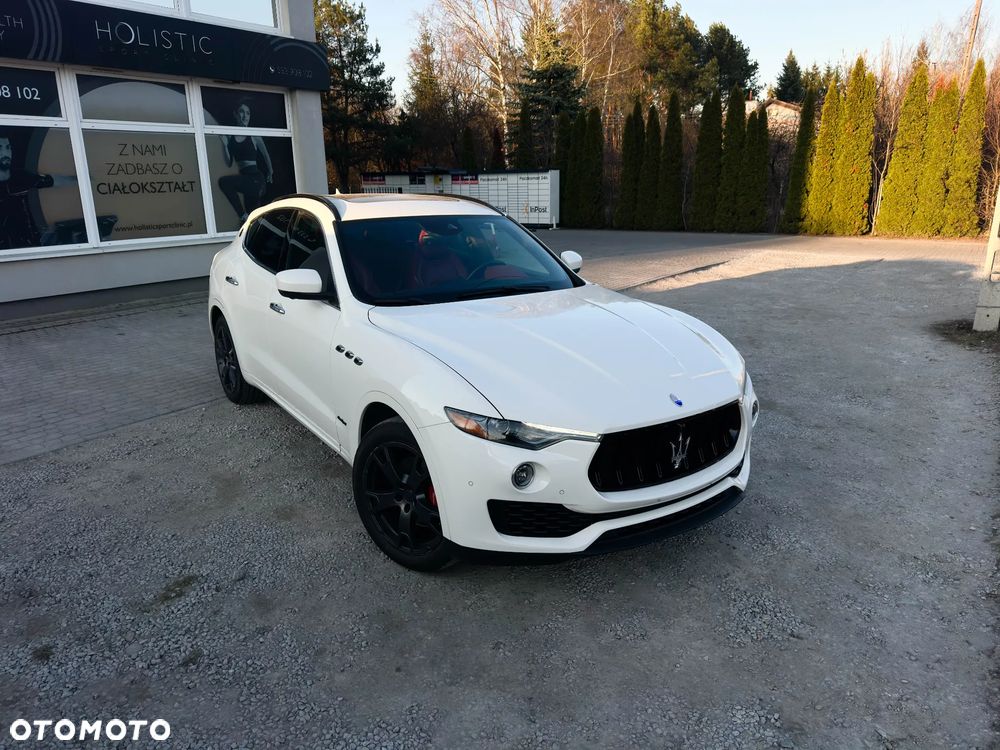 Maserati Levante Q4 GranSport - 3