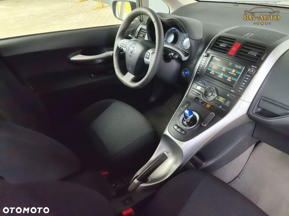 Toyota Auris - 26