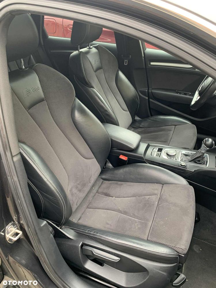 Audi A3 Sportback 1.6 TDI S tronic Ambition - 14