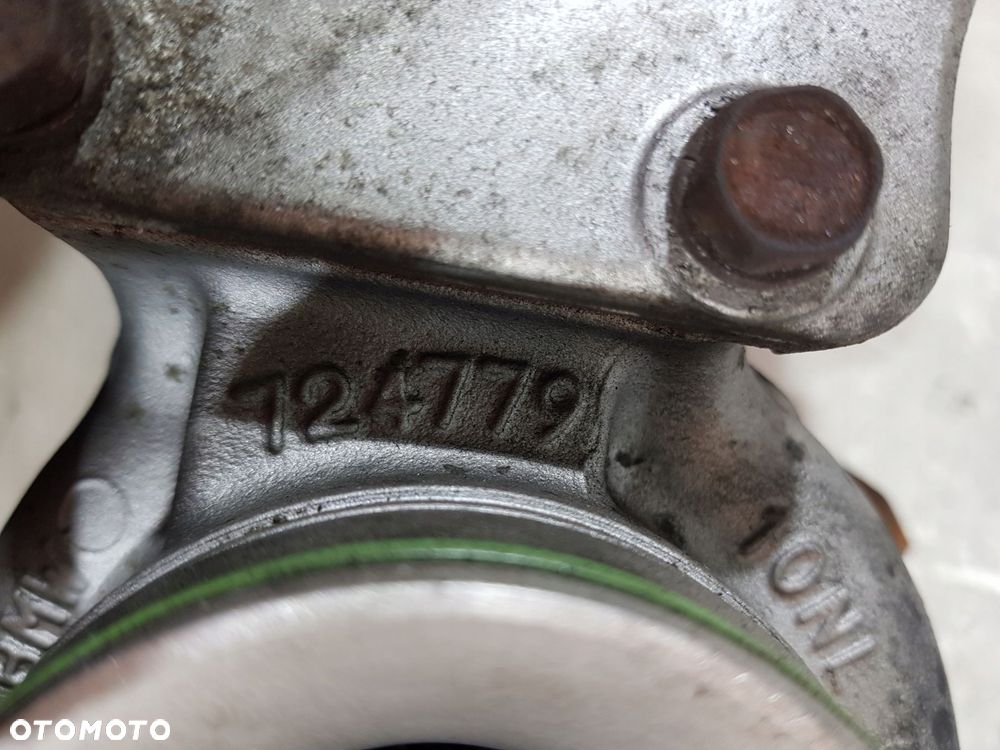turbosprężarka turbina 724779 bmw e90 e91 e87 e60 2.0d n47d20a - 13
