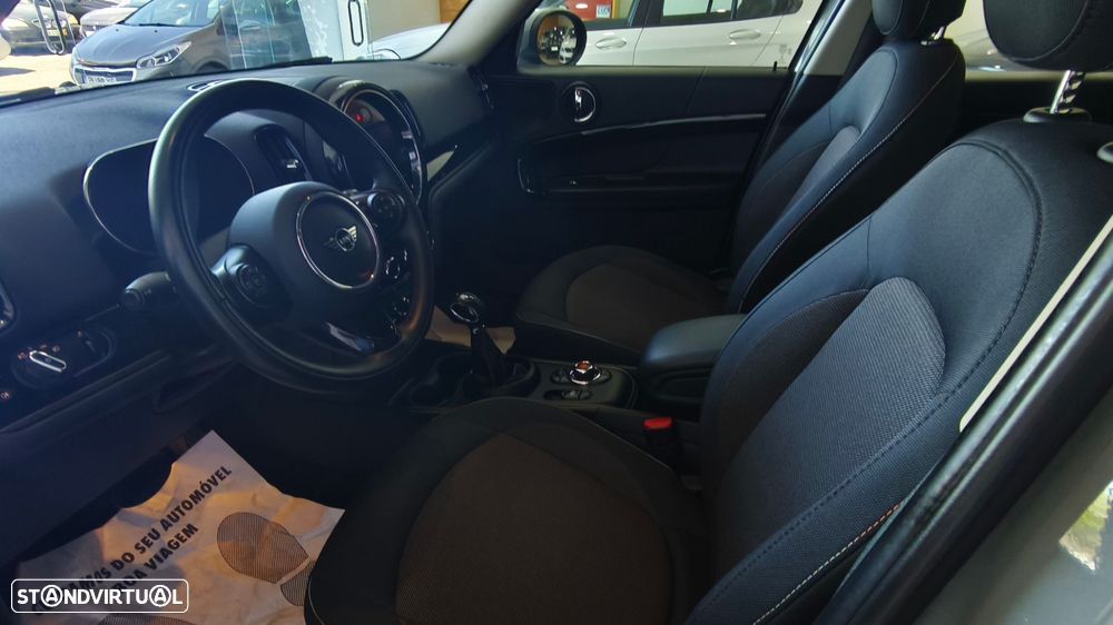 MINI Countryman Cooper SE ALL4 Auto - 8