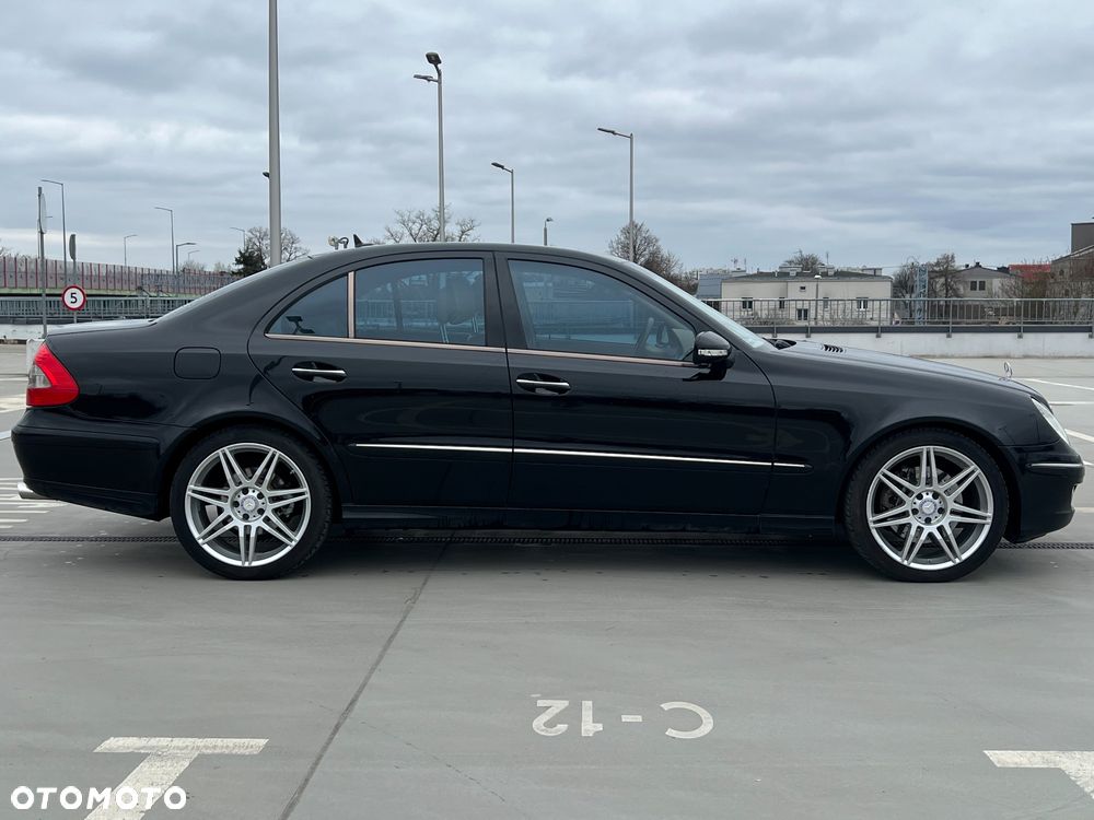 Mercedes-Benz Klasa E 500 4-Matic Avantgarde - 6