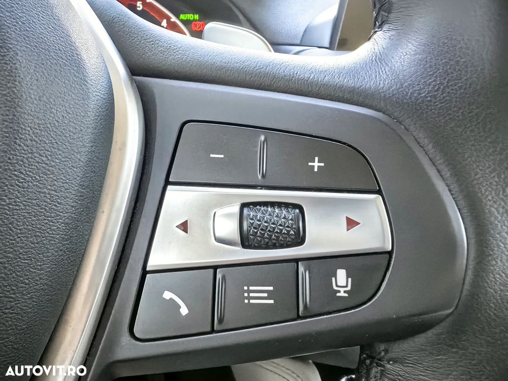 BMW X4 xDrive20i AT MHEV - 24