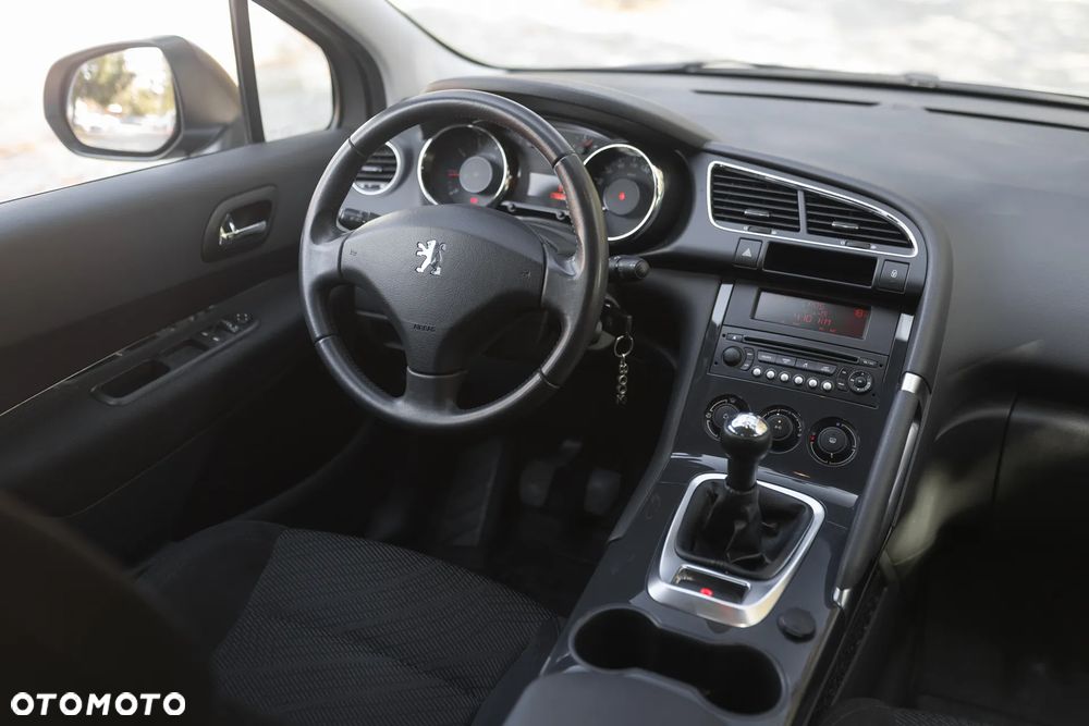 Peugeot 3008 1.6 Trendy - 17