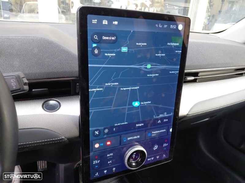 Ford Mustang Mach-E - 14