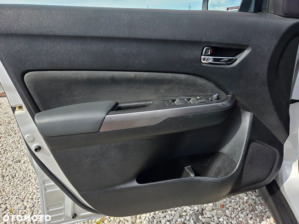 Suzuki Vitara 1.4 Boosterjet Hybrid Automatik Comfort - 36