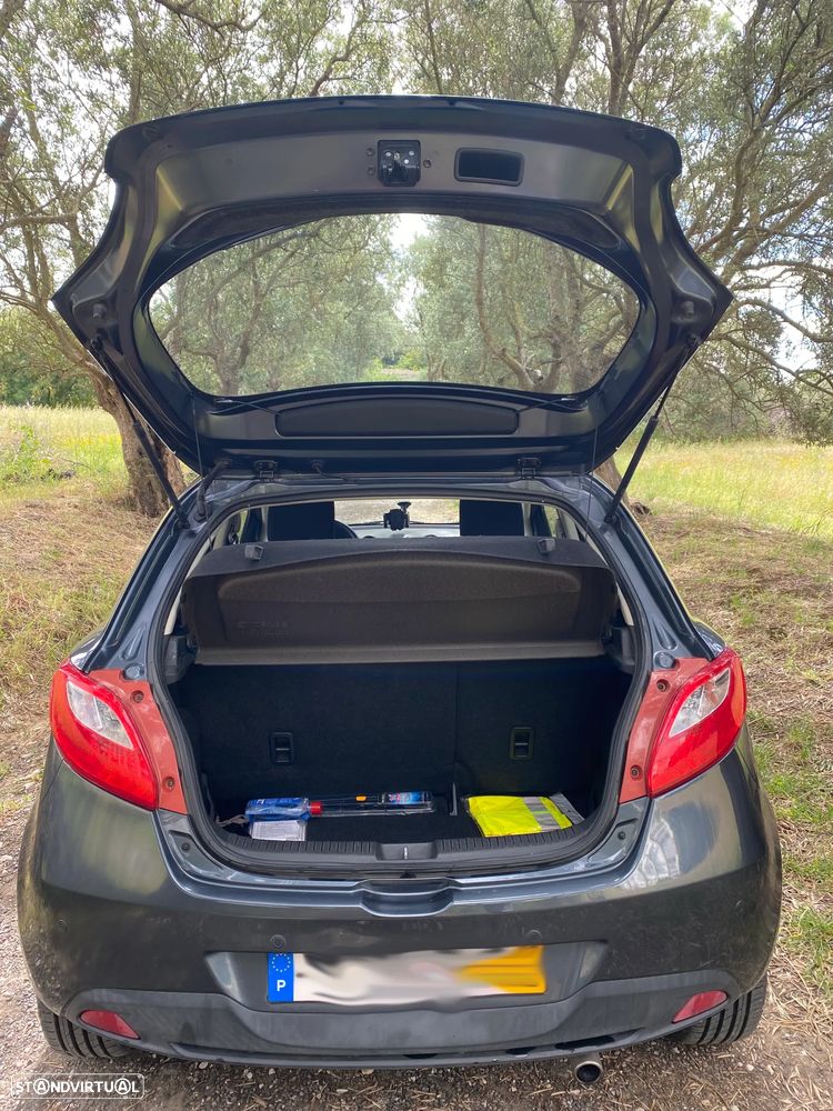 Mazda 2 1.3 MZR Exclusive - 3