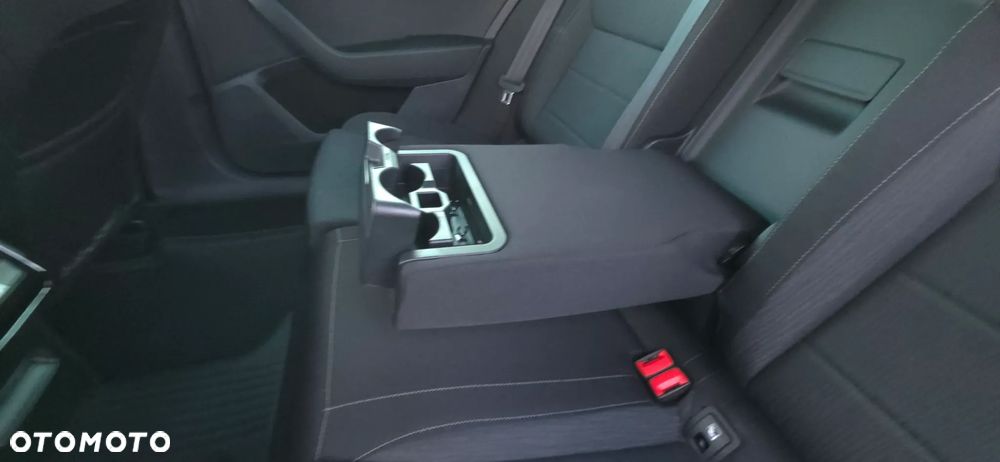 Skoda Superb 2.0 TSI Sportline DSG - 36