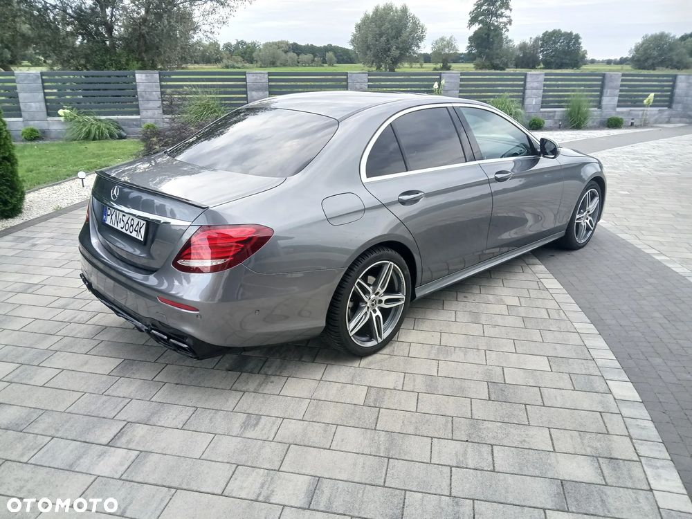 Mercedes-Benz Klasa E 250 9G-TRONIC - 6