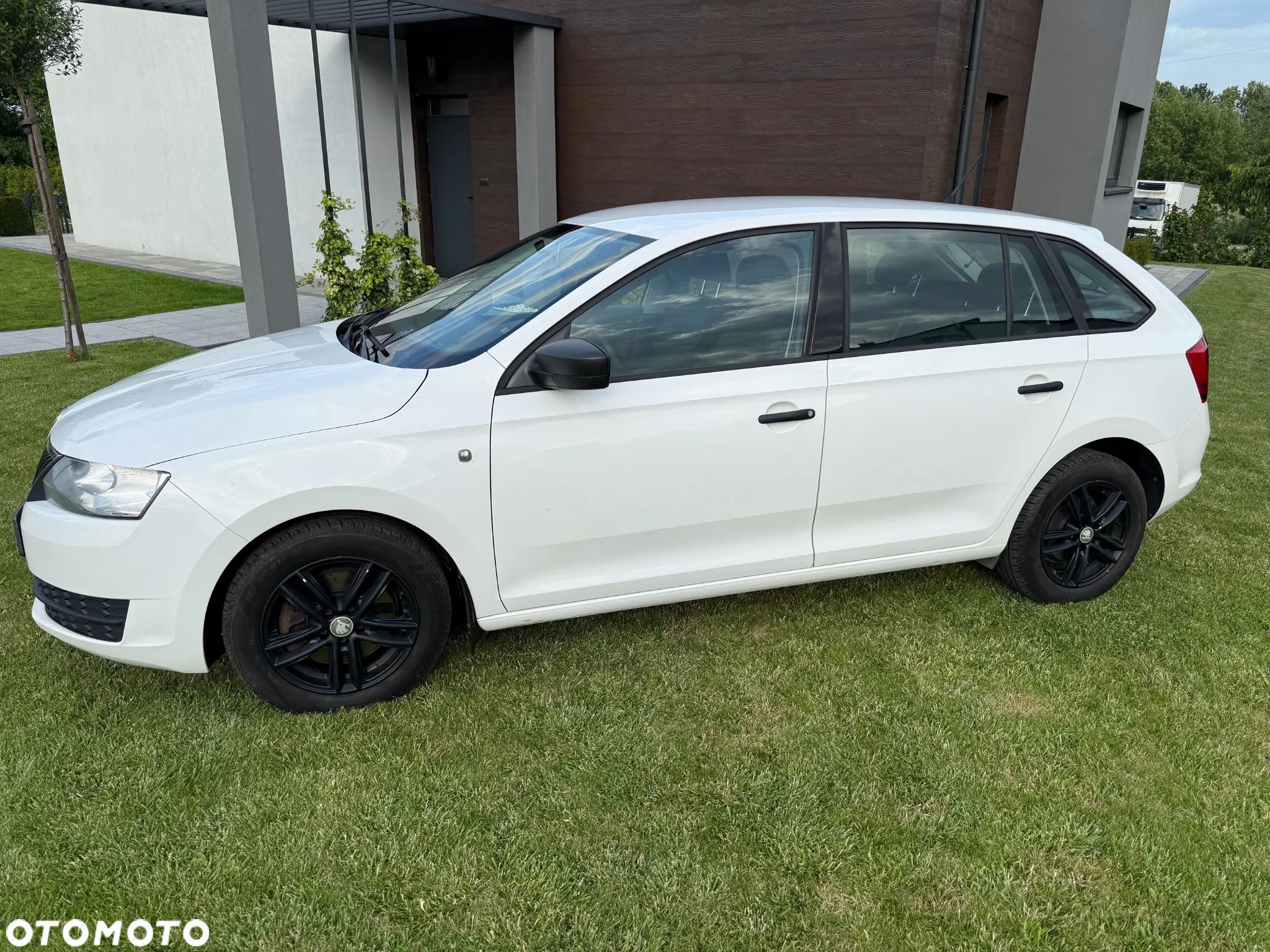 Skoda RAPID 1.2 TSI Active - 1