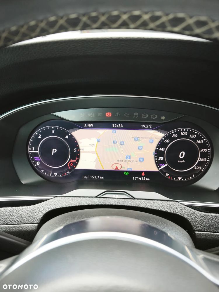 Volkswagen Arteon 2.0 TDI Bi-Turbo SCR 4Mot R-Line DSG - 17