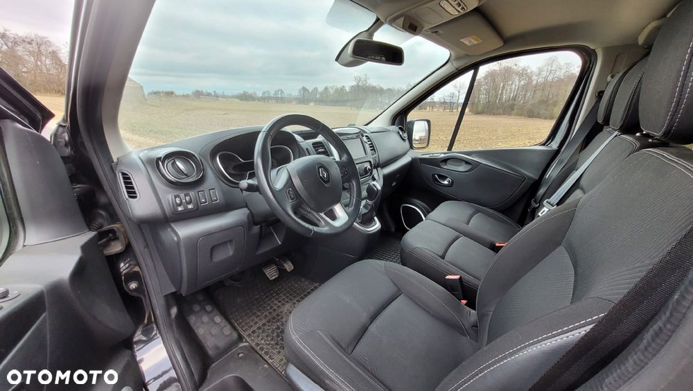 Renault Trafic - 21