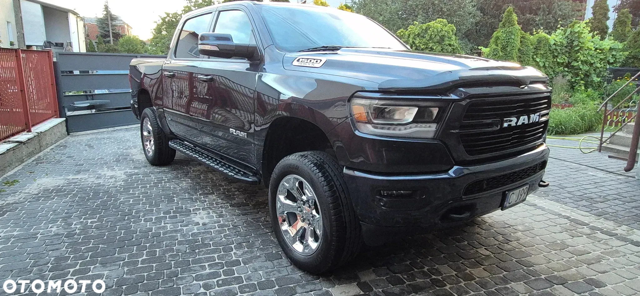 Dodge RAM 1500 5.7 4x4 - 38