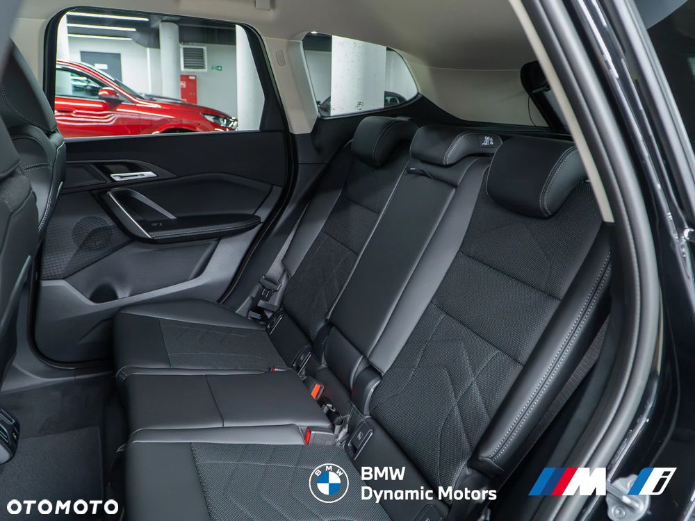 BMW X1 sDrive18i xLine - 25
